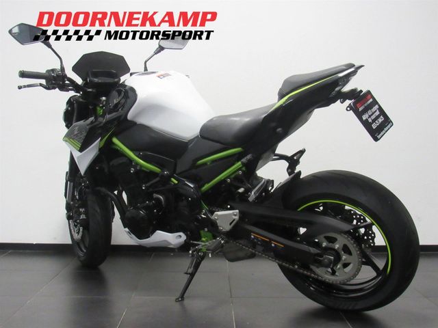 kawasaki - z900