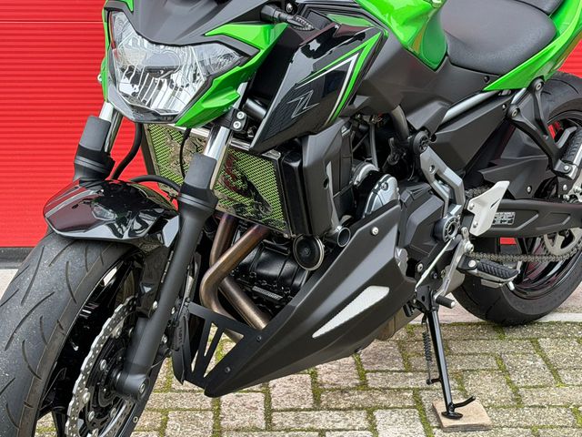 kawasaki - z650-abs