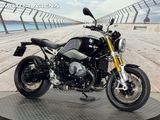 BMW R NINE T