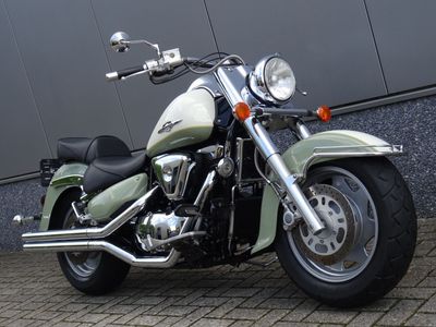 SUZUKI VL 1500 INTRUDER – foto 2