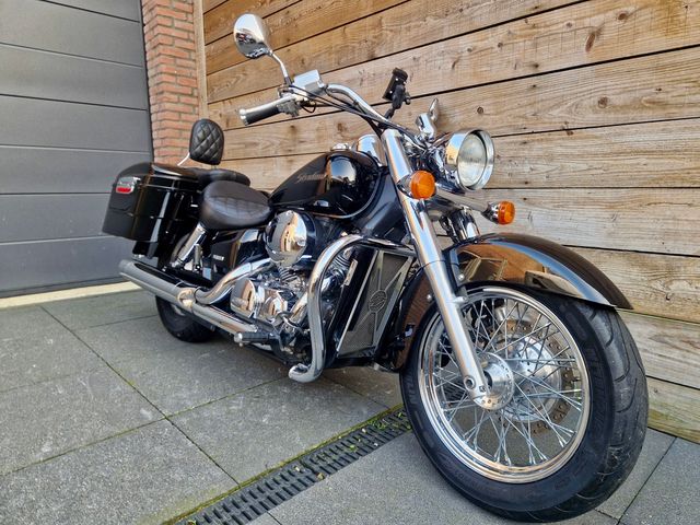 honda - vt-750-c2-shadow-ace