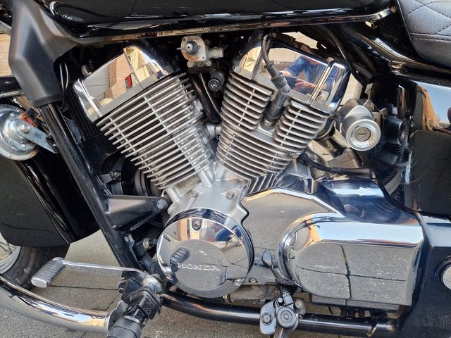 honda - vt-750-c2-shadow-ace