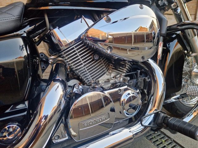 honda - vt-750-c2-shadow-ace