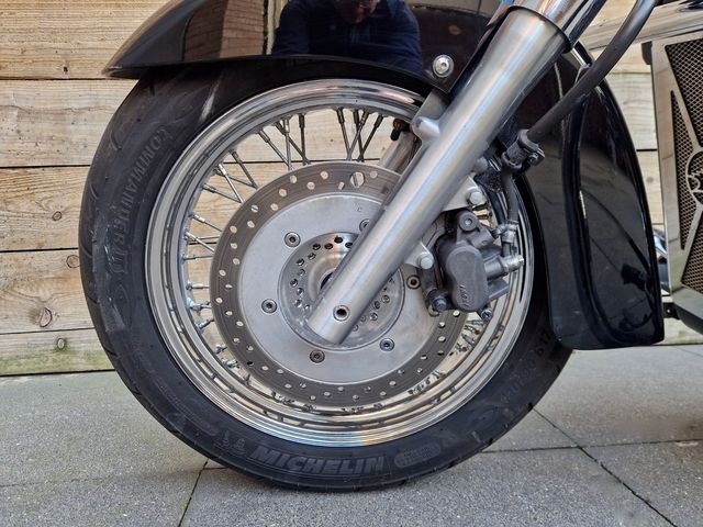 honda - vt-750-c2-shadow-ace