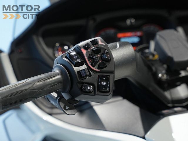 can-am - spyder-rt-limited