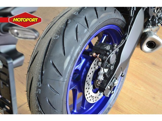 yamaha - r7