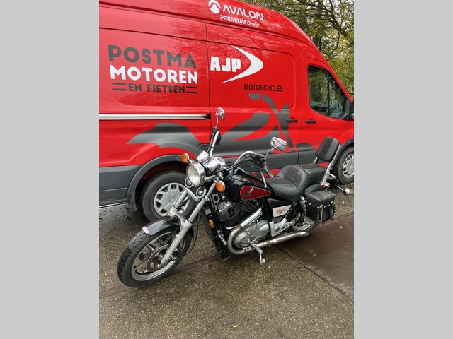 honda - vt-1100-c-shadow