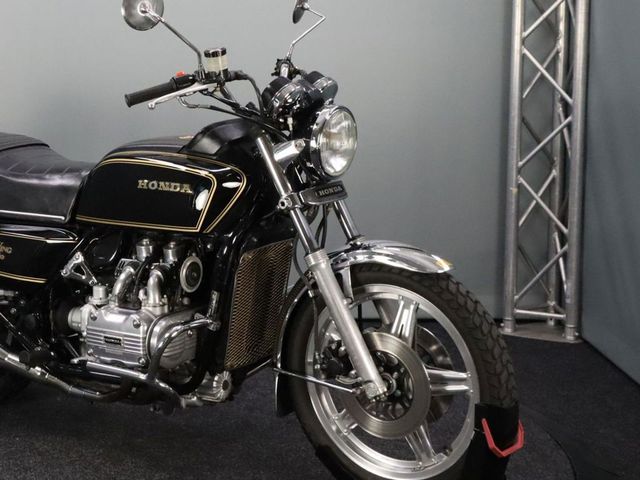 honda - gl-1000-goldwing
