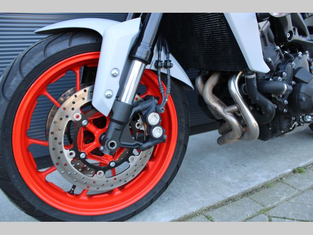 yamaha - mt-09-abs