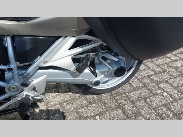 bmw - r-1200-rt-lc