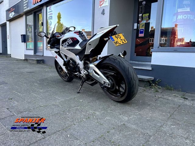 aprilia - rsv-4-r