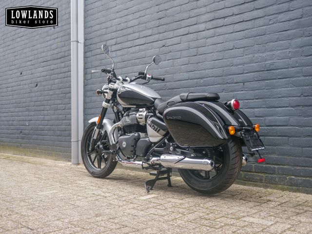 royal-enfield - super-meteor-650