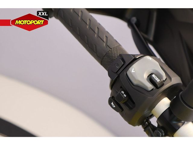 suzuki - v-strom-800-de