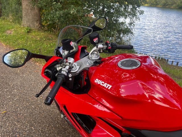 ducati - supersport-950