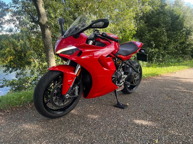ducati - supersport-950