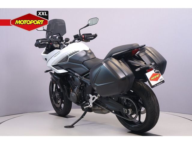 triumph - tiger-sport-660