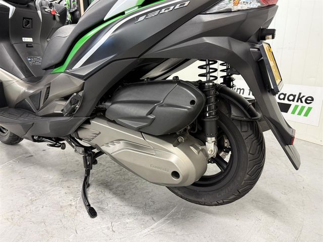 kawasaki - j-300