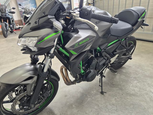 kawasaki - z650-abs