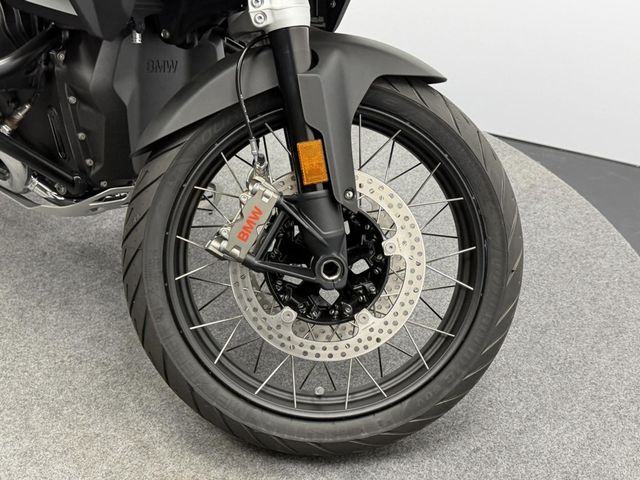 bmw - r-1300-gs-adventure