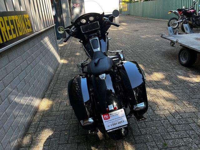 bmw - r-18-b