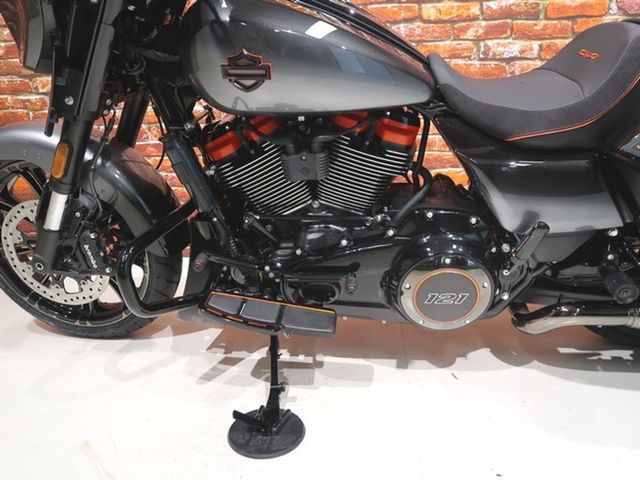 harley-davidson - street-glide-cvo-flhxse