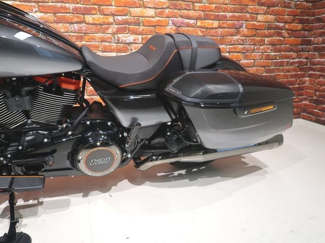 harley-davidson - street-glide-cvo-flhxse