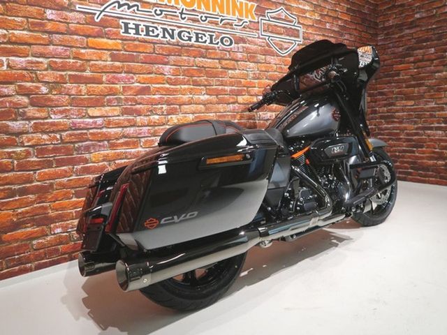 harley-davidson - street-glide-cvo-flhxse