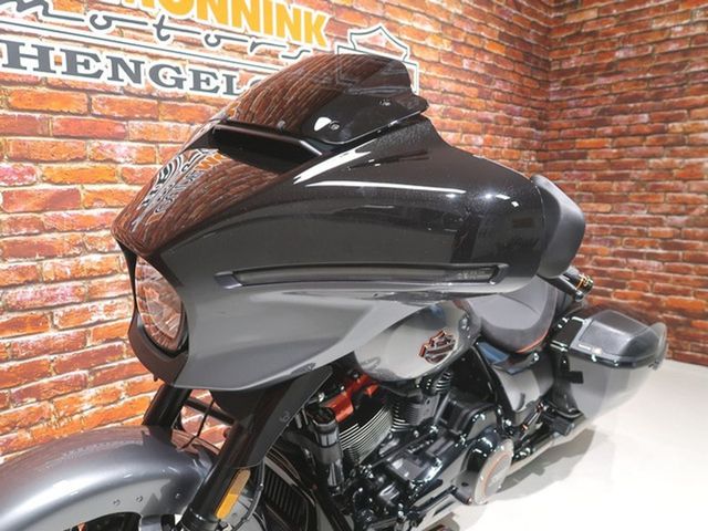 harley-davidson - street-glide-cvo-flhxse
