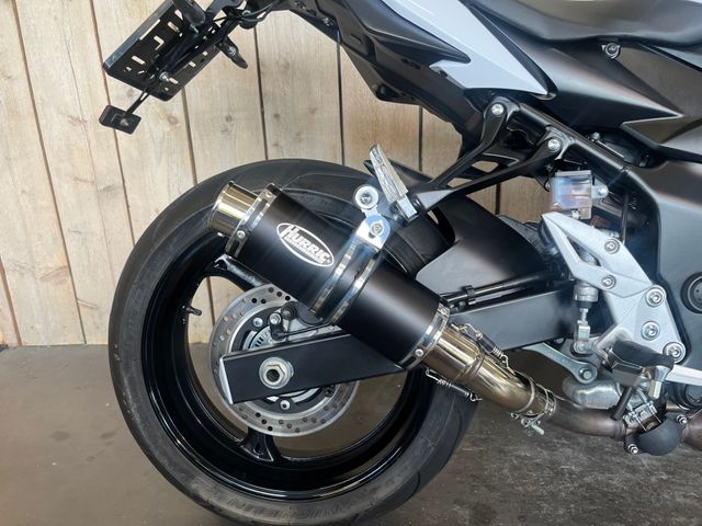 suzuki - gsr-750-a