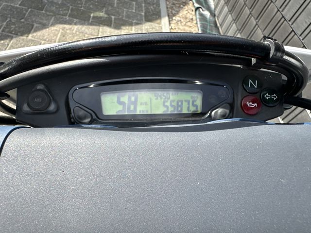 husqvarna - 701-supermoto