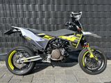HUSQVARNA 701 SUPERMOTO