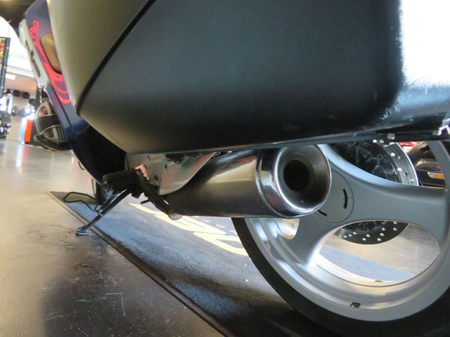 bmw - r-1100-rt
