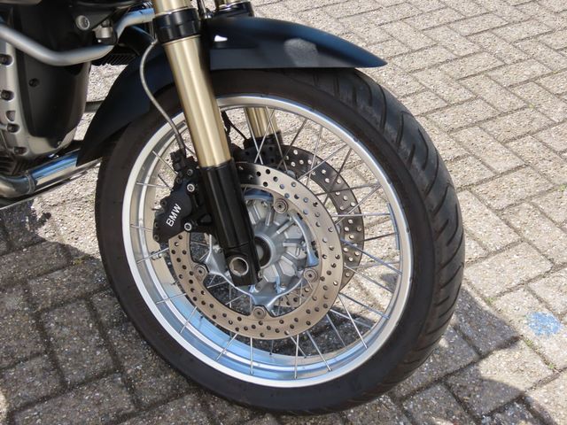 bmw - r-1200-gs