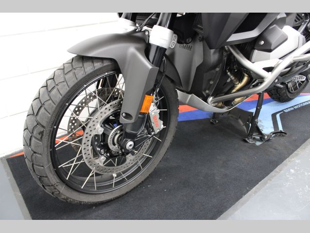 bmw - r-1300-gs-adventure