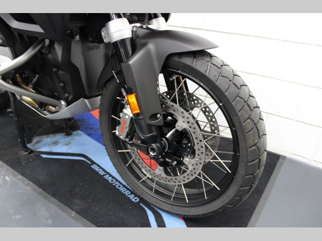 bmw - r-1300-gs-adventure