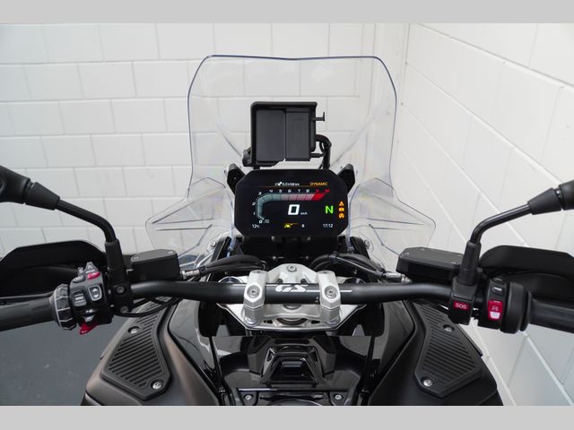 bmw - r-1300-gs-adventure