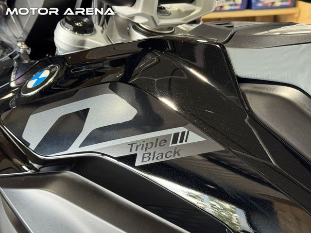 bmw - r-1300-gs-triple-black