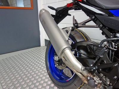 SUZUKI GSX-R 1000 ABS – foto 4