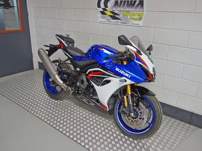 SUZUKI GSX-R 1000 – foto 2