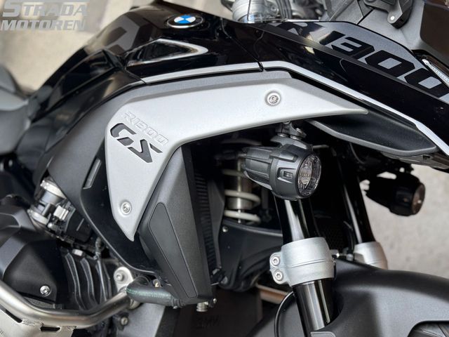 bmw - r-1300-gs-triple-black