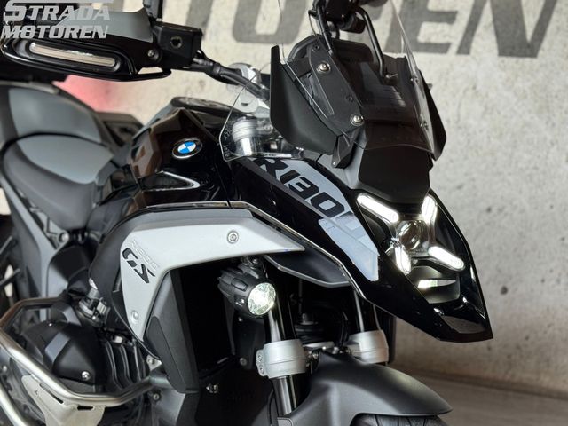 bmw - r-1300-gs-triple-black