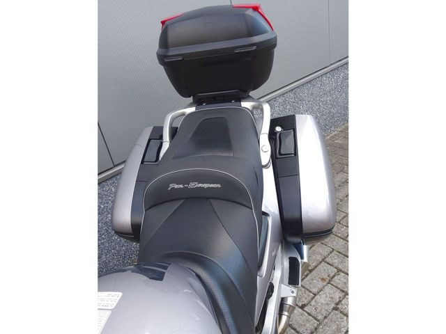 honda - st-1300-pan-european-abs