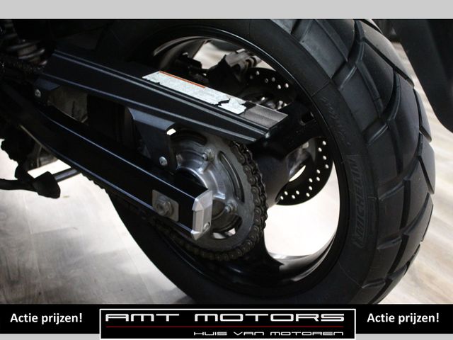 suzuki - v-strom-650-a-black-rhino