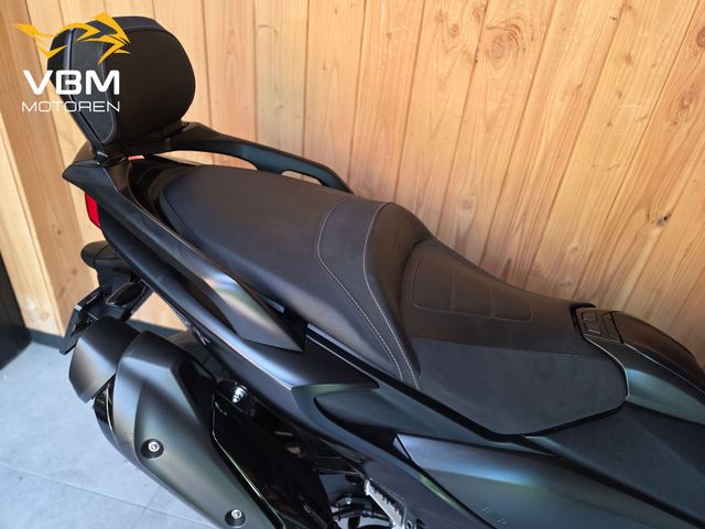 yamaha - tmax-560