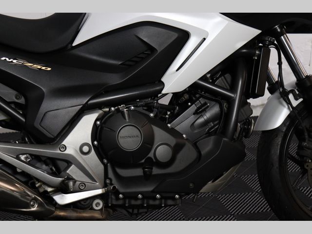 honda - nc-750-x-abs