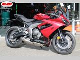 TRIUMPH DAYTONA 660