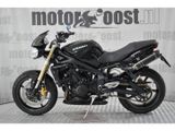 TRIUMPH STREET TRIPLE 675