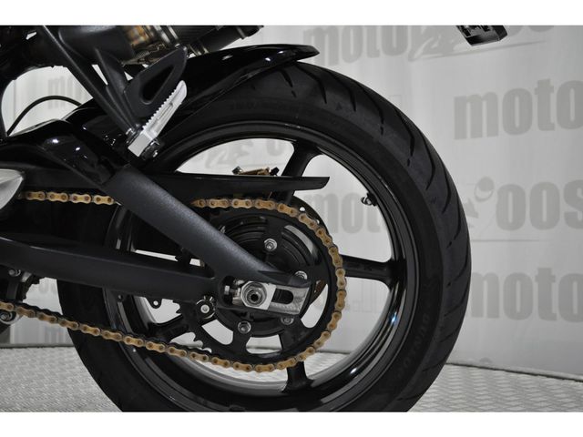 triumph - street-triple-675