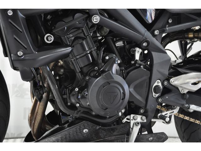 triumph - street-triple-675