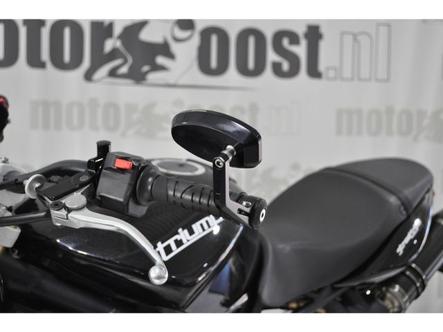 triumph - street-triple-675